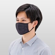 「CHARA-MASK 遊☆戯☆王デュエルモンスターズ」（クリボーver.）の使用イメージ。