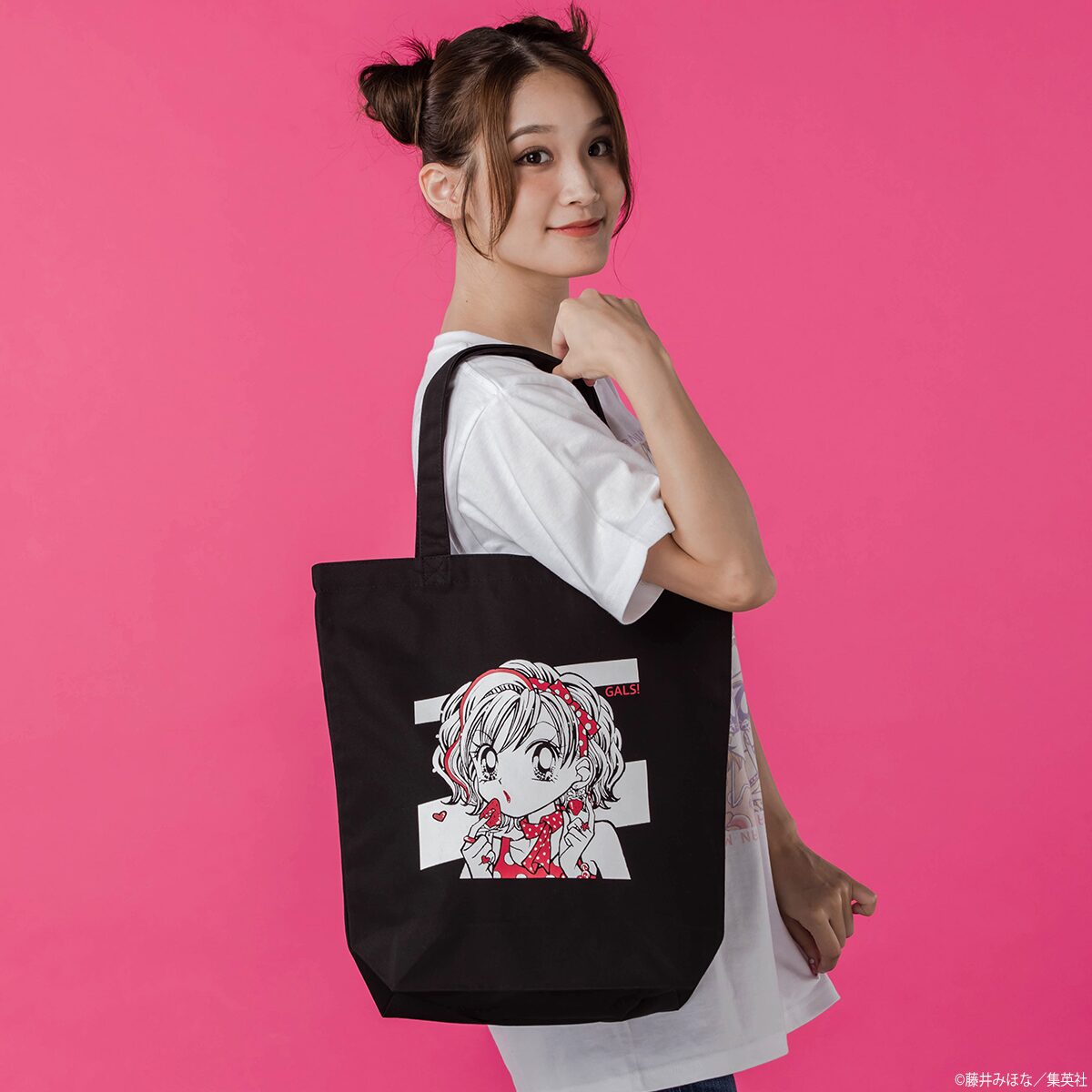 Gals トートバッグ ブラック の使用イメージ 藤井みほな Gals ギャル魂をアピールできるtシャツ トートバッグが登場 画像ギャラリー 22 22 コミックナタリー Gals トートバッグ ブラック の使用イメージ 藤井みほな Gals ギャル魂をアピールできるtシャツ トートバッグが登場 画像ギャラリー 22 22 コミックナタリー