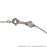 「蓮の花ネックレス」のバックチャーム。