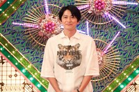 「ウワサのお客さま 全国店員さんインタビュー！2時間SP」に出演する下野紘。
