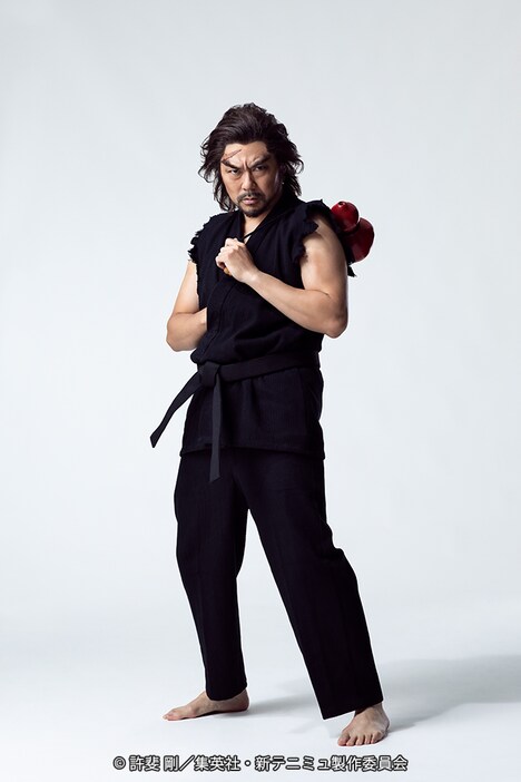 岸祐二扮する三船入道。