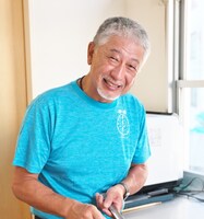 アクアパッツアセットは魚河岸三代目の小川貢一氏によるレシピ付きだ。