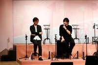 左から興津和幸、中村悠一。