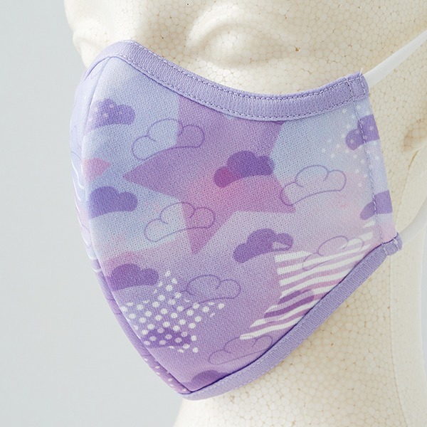 「おそ松さん 洗えるマスク」より一松モデル。