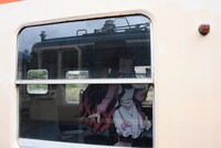 展示車両内に設置されたパネル。