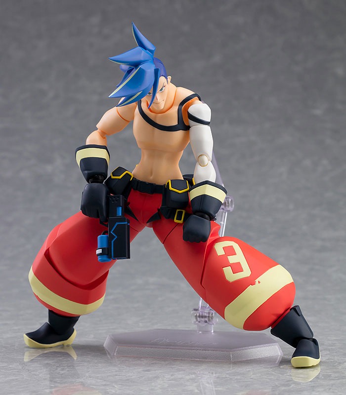 「figma プロメア ガロ・ティモス」凍結ハンドガンを手にした姿。