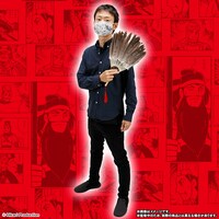 「CHARA-MASK 横山三国志」の着用イメージ。