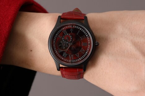 腕時計の使用イメージ。