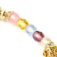 マジカルステージをイメージした5色のビーズ。