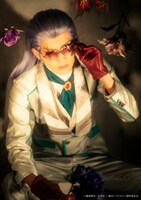 川上将大演じるデミアン・ナイト。