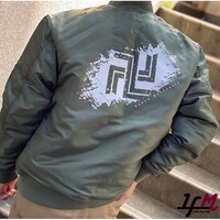 「東京卍リベンジャーズ MA-1」着用イメージ