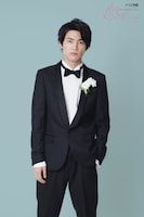 三浦真夏役の板垣瑞生。