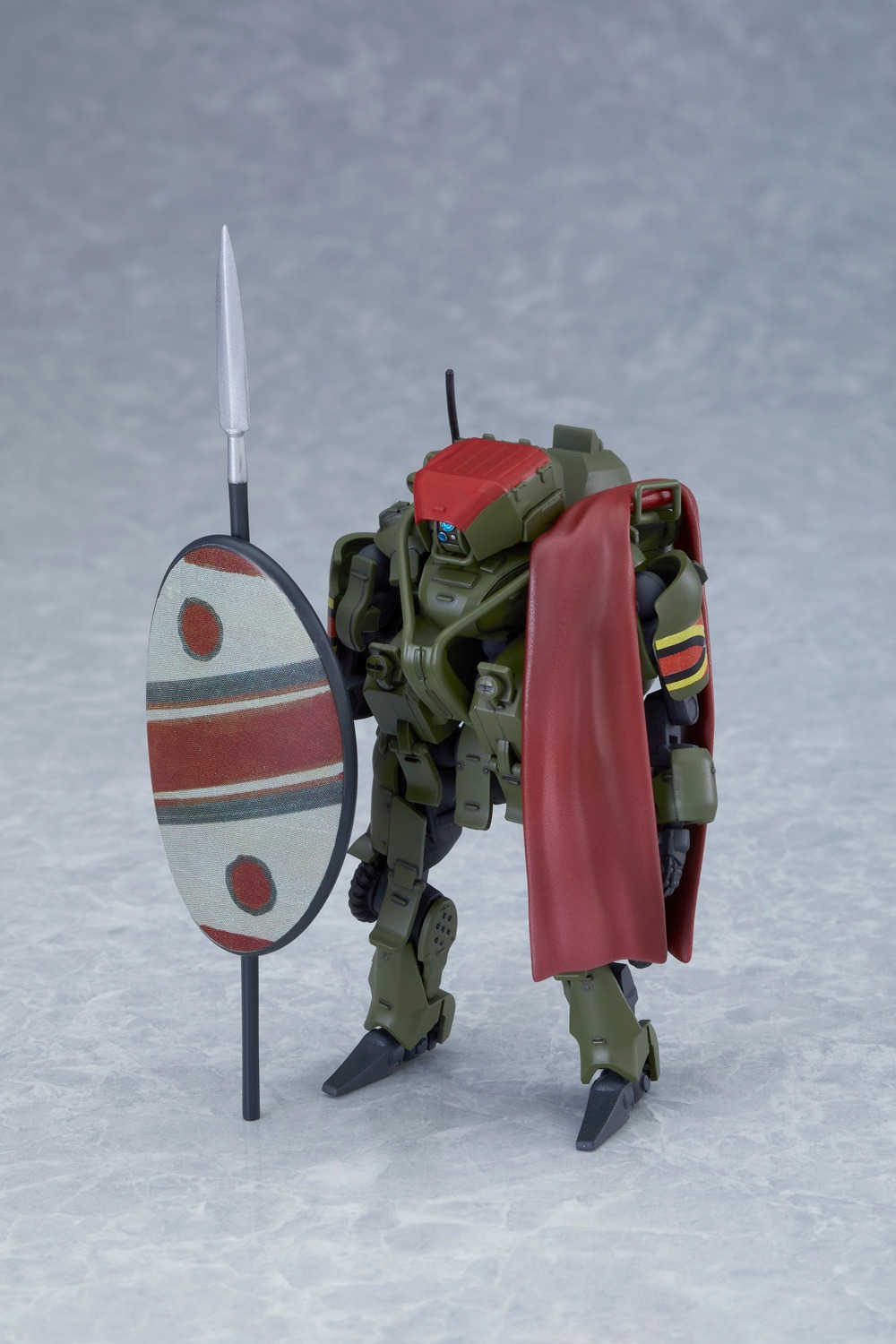 「OBSOLETE Blu-rayコレクターズエディション（初回限定版）」に付属する「プラスチックモデル MODEROID 1/35 アザニア共和国陸軍制式エグゾフレーム」。
