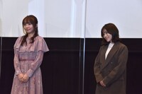 左から木戸衣吹、石原夏織。