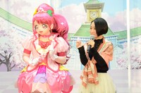 キュアグレースと悠木碧。