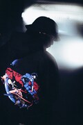 「BAIT x Cowboy Bebop Men Space Cowboy Hoody」の着用イメージ。