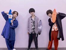 左から中島ヨシキ、小笠原仁、前野智昭。