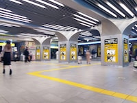 「『あなたは100万円あったら何したい？』#やんちゃな100万円の使い方選手権」の広告イメージ。