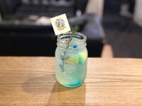 青い空のレモネード