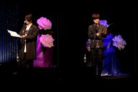 朗読劇「四人の集い」の様子。左から松風雅也、櫻井孝宏。