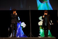 左から櫻井孝宏、内田雄馬。