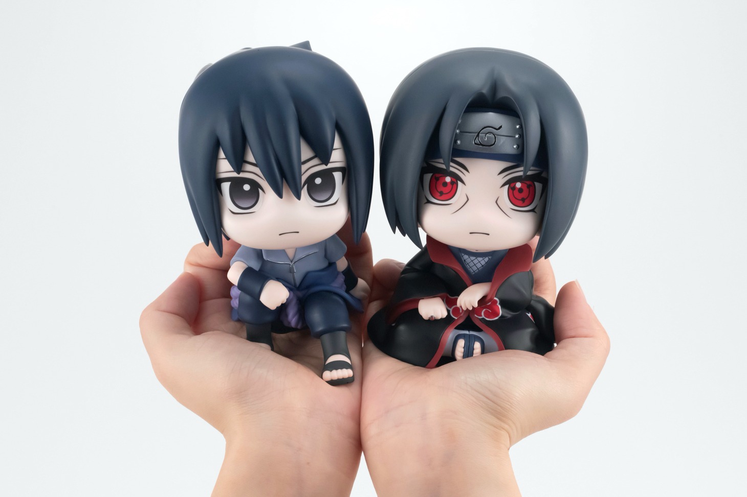 「るかっぷ NARUTO-ナルト- 疾風伝 」左からうちはサスケ、うちはイタチ。