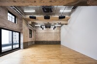 銀座九劇アカデミアの内観。