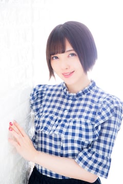 夏目アラタの結婚 鬼頭明里が演じる殺人鬼 真珠と 究極の心理戦体験 できる コミックナタリー