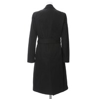 芥川龍之介モデルのガウンコート。