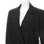 芥川龍之介モデルのガウンコート。