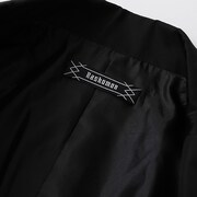 芥川龍之介モデルのガウンコート。