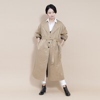 太宰治モデルのノーカラーコート。