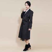 芥川龍之介モデルのガウンコート。