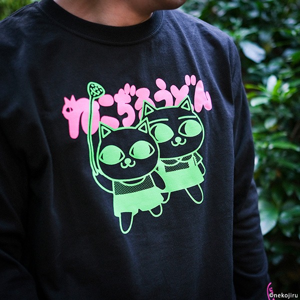 「ねこぢるロンT」着用イメージ。