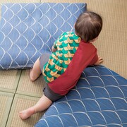 「なりきりスタイ＆カバーオールセット（冨岡義勇）」の着用イメージ。