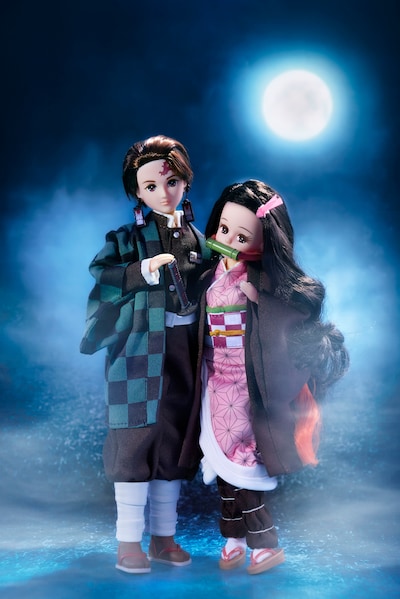 左から「鬼滅の刃 竈門炭治郎×はるとくん」、「鬼滅の刃 竈門禰豆子×リカちゃん」。