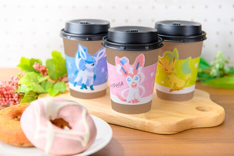 「イーブイ9カップスリーブ」の使用イメージ。