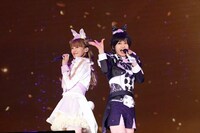 リングマリィ。左から金森まりあ役の茜屋日海夏、黒川すず役の徳井青空。