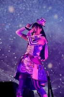 紫藤める役の森嶋優花。