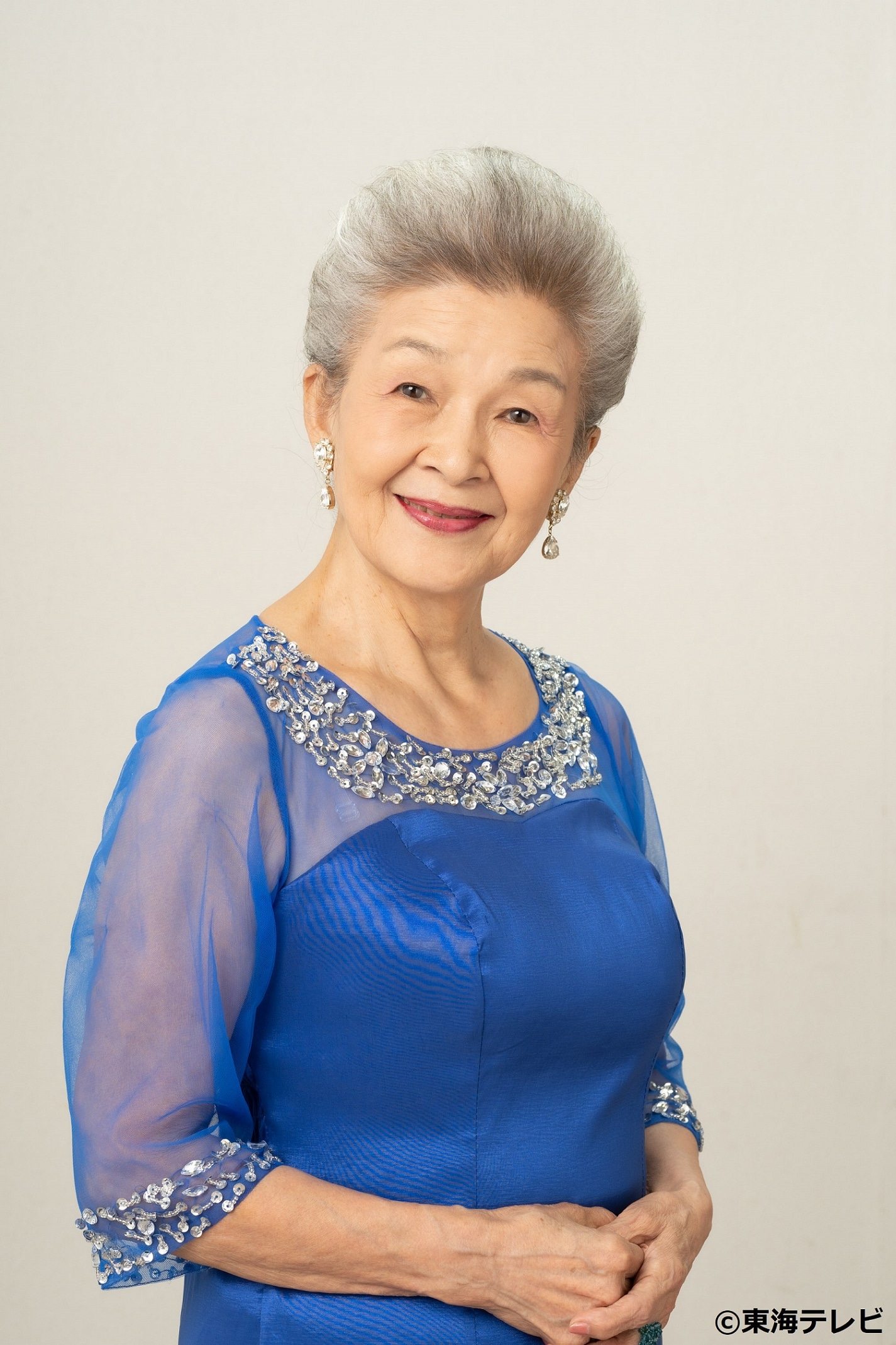 菊子（ひなぎく）役の草村礼子。