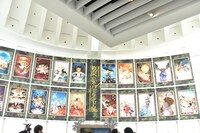 「連載完結記念 約束のネバーランド展」の様子。