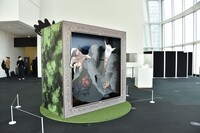 「連載完結記念 約束のネバーランド展」の様子。