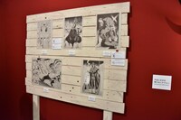 「連載完結記念 約束のネバーランド展」の様子。