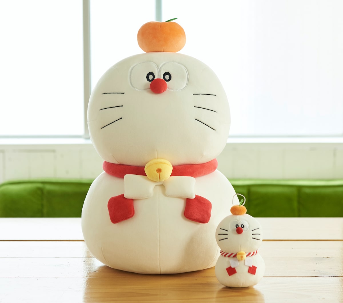 ドラえもん鏡餅グッズ」 - ドラえもん＆ドラミが真っ白な鏡餅に、正月 