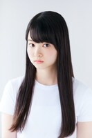 沢木美帆役の福島愛。