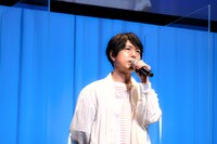 神谷浩史（撮影：石垣星児）