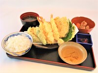 映画村限定「復刻 傷を癒す藤の花天ぷら定食」