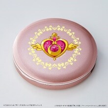 「劇場版『美少女戦士セーラームーンEternal』LEDコンパクトミラー」