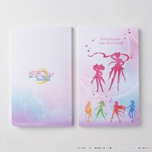 「劇場版『美少女戦士セーラームーンEternal』A6サイズロングノート」