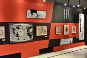 「連載完結記念 ハイキュー!!展」東京会場の様子。
